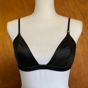 Victoria’s Secret NWT bralette Small